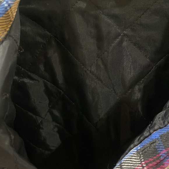 Fields & Streams quilted heavyweight button down flannel sz large - Picture 7 of 12